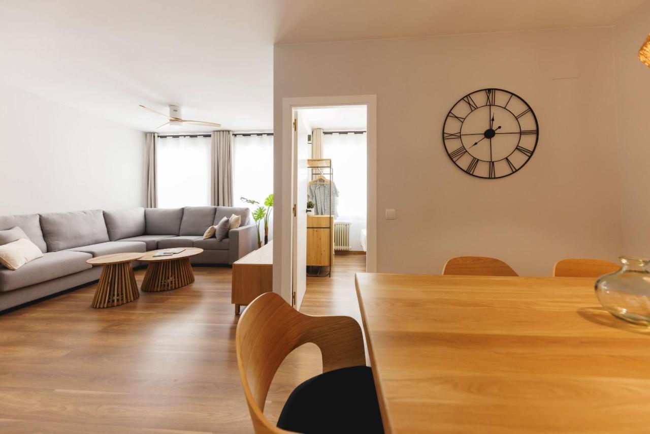 Bravissimo Figuerola, Spacious 3-Bedroom Apartment Girona Dış mekan fotoğraf