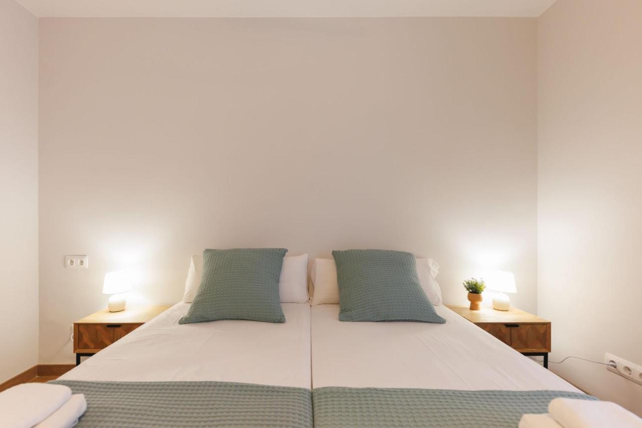 Bravissimo Figuerola, Spacious 3-Bedroom Apartment Girona Dış mekan fotoğraf