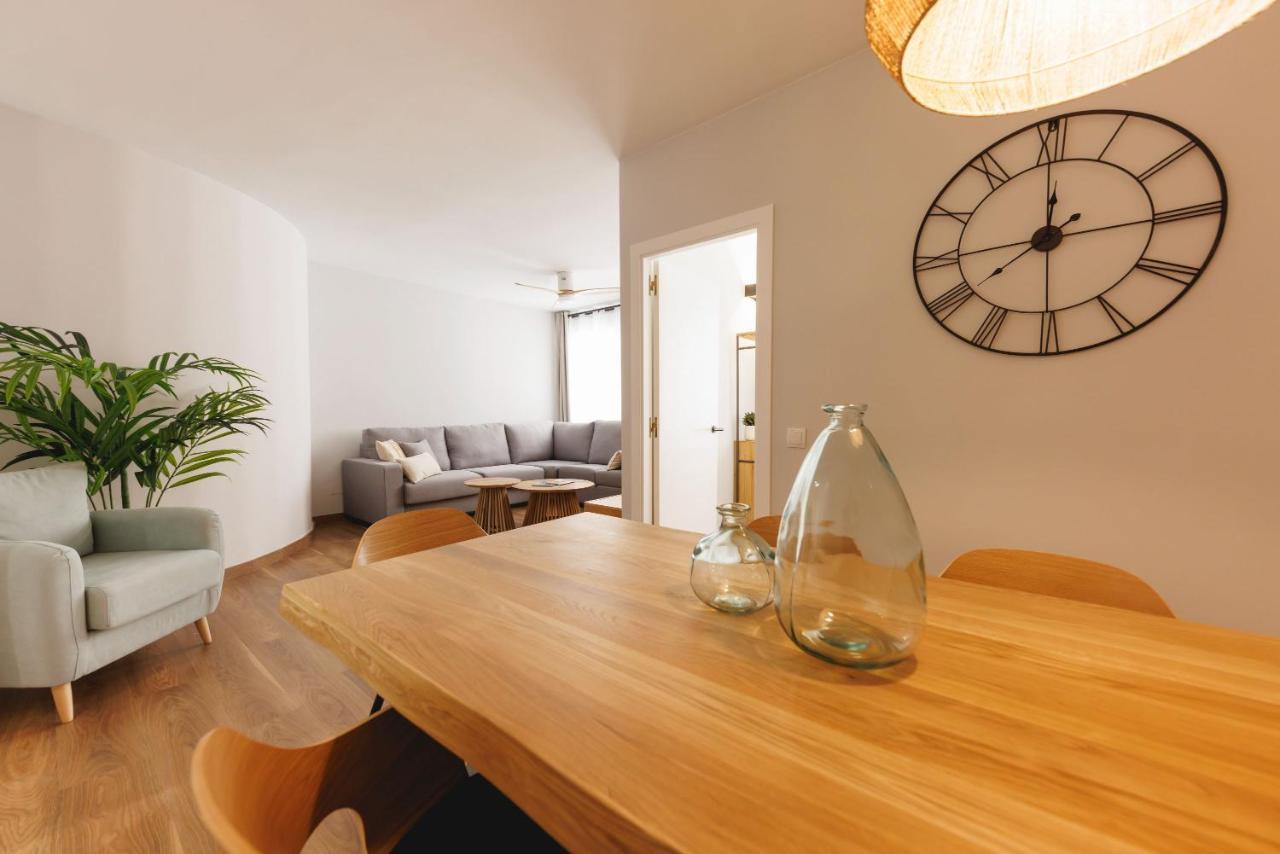 Bravissimo Figuerola, Spacious 3-Bedroom Apartment Girona Dış mekan fotoğraf