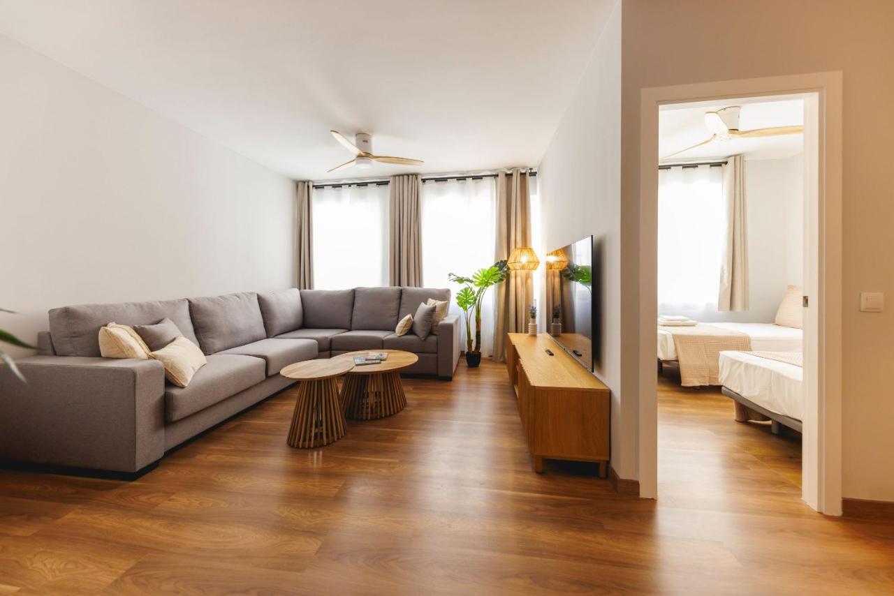 Bravissimo Figuerola, Spacious 3-Bedroom Apartment Girona Dış mekan fotoğraf