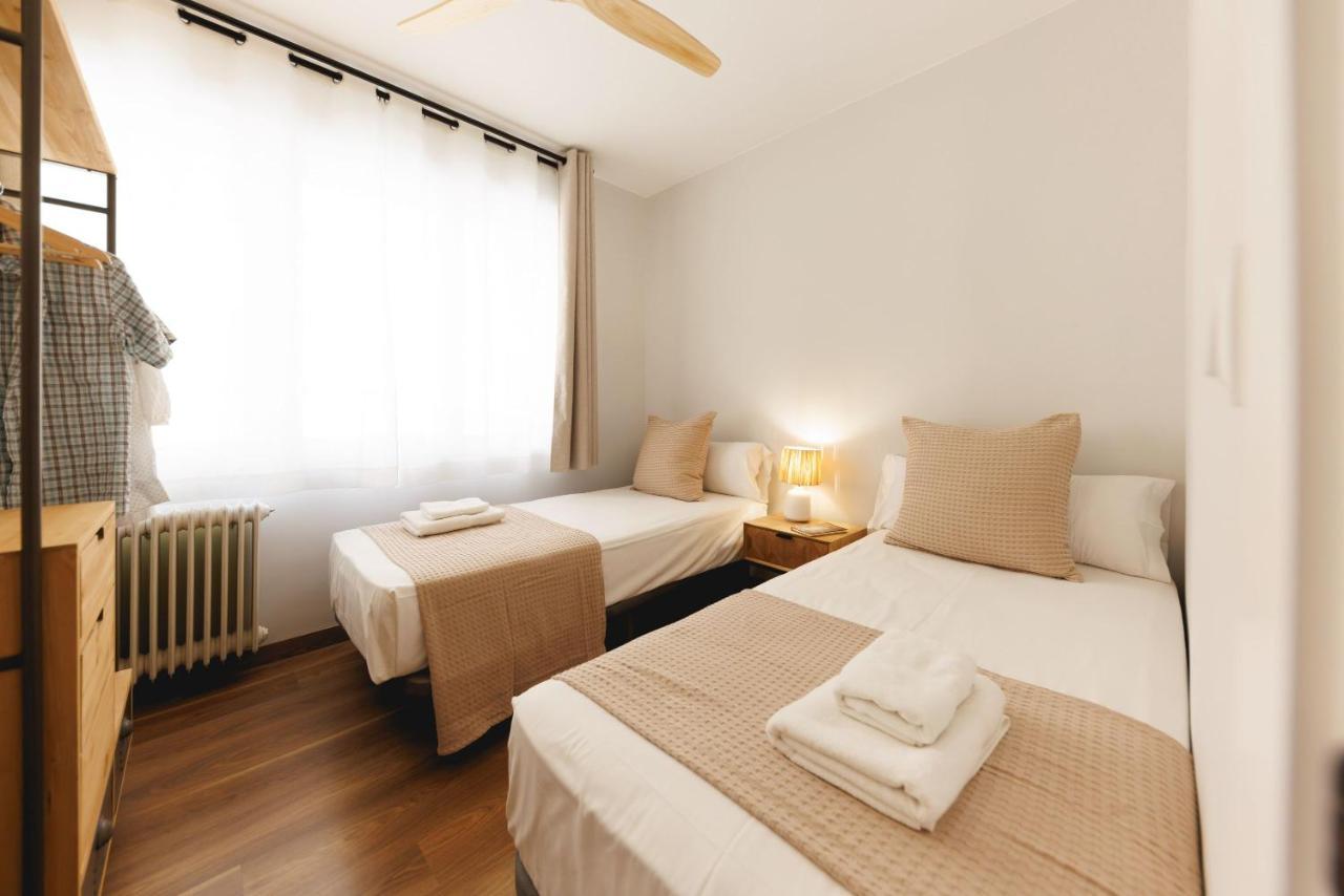 Bravissimo Figuerola, Spacious 3-Bedroom Apartment Girona Dış mekan fotoğraf