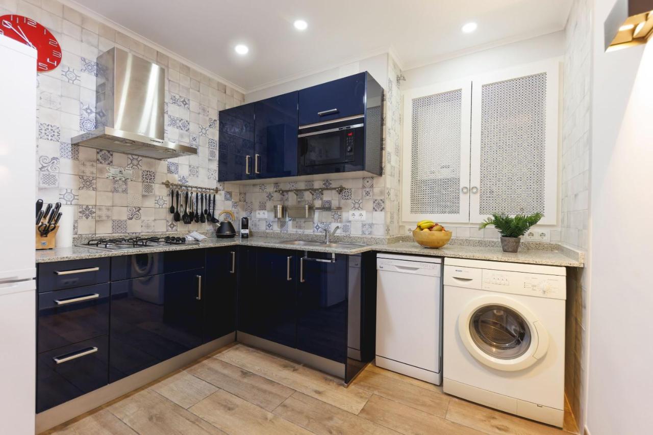 Bravissimo Figuerola, Spacious 3-Bedroom Apartment Girona Dış mekan fotoğraf